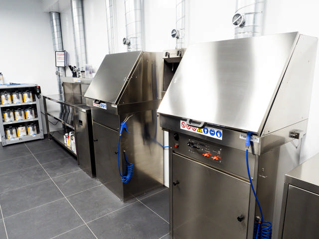 gun cleaners for ASN Autoschade Zijdepark