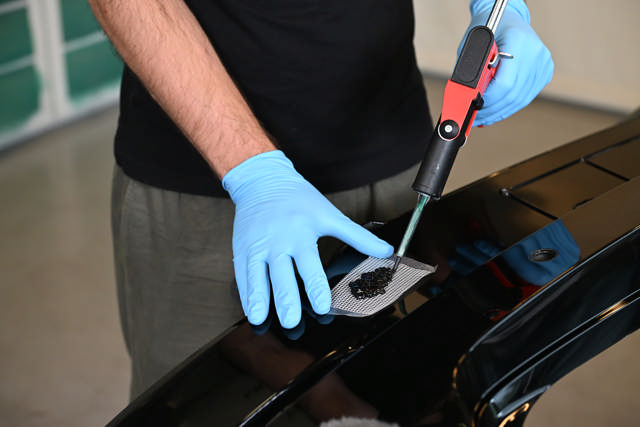 Kunststofreparatie Micro Emission